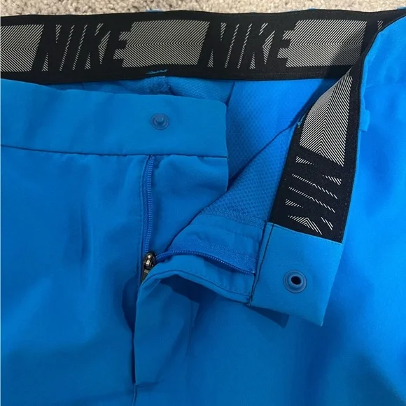 Nike Men's Vibrant Blue Flat Front Shorts - Picture 4 of 8